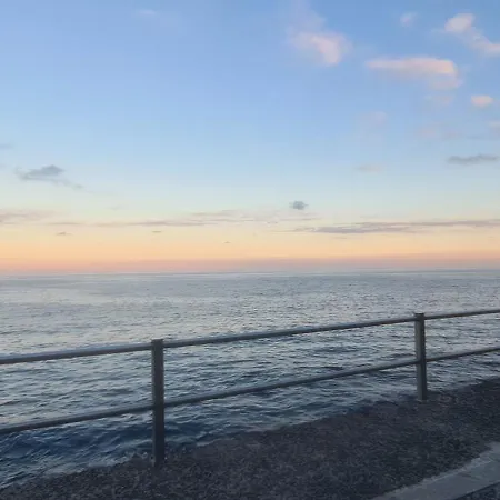 Vistas Al Mar En Apartament *